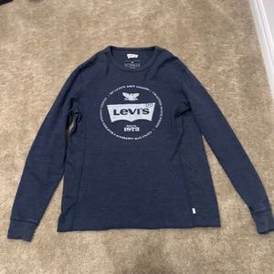 Levi’s long sleeve medium size